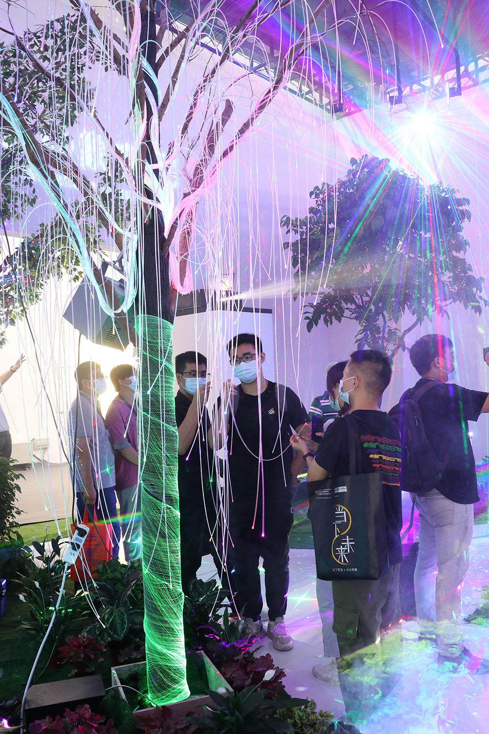 第26屆廣州國(guó)際照明展覽會(huì)（光亞展）完美收官，雷色光電驚艷全場(chǎng)！(圖22)